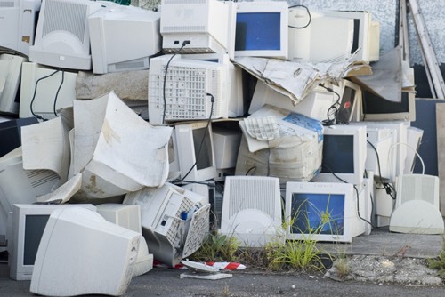 Cảnh báo mối nguy hại từ rác thải điện tử
